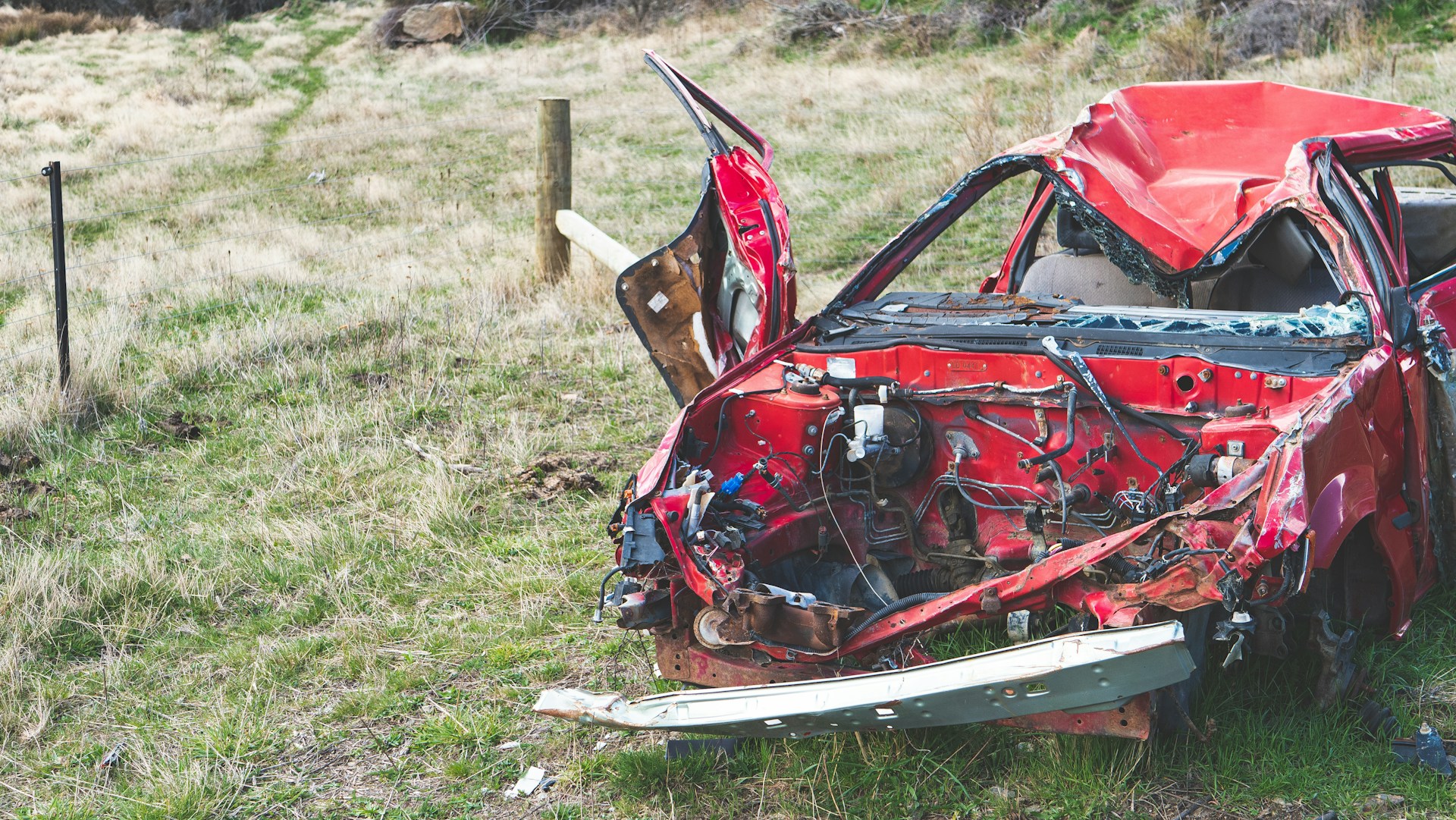 Car Frame Damage Guide: Bent Car Frame Signs & Repair Options