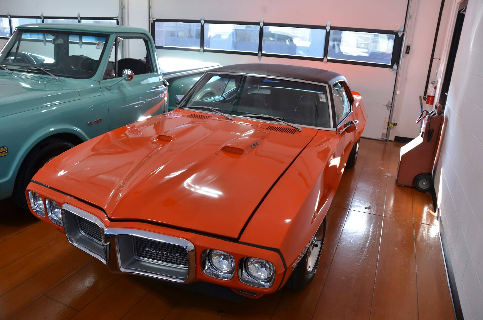 vintage classic cars at auction