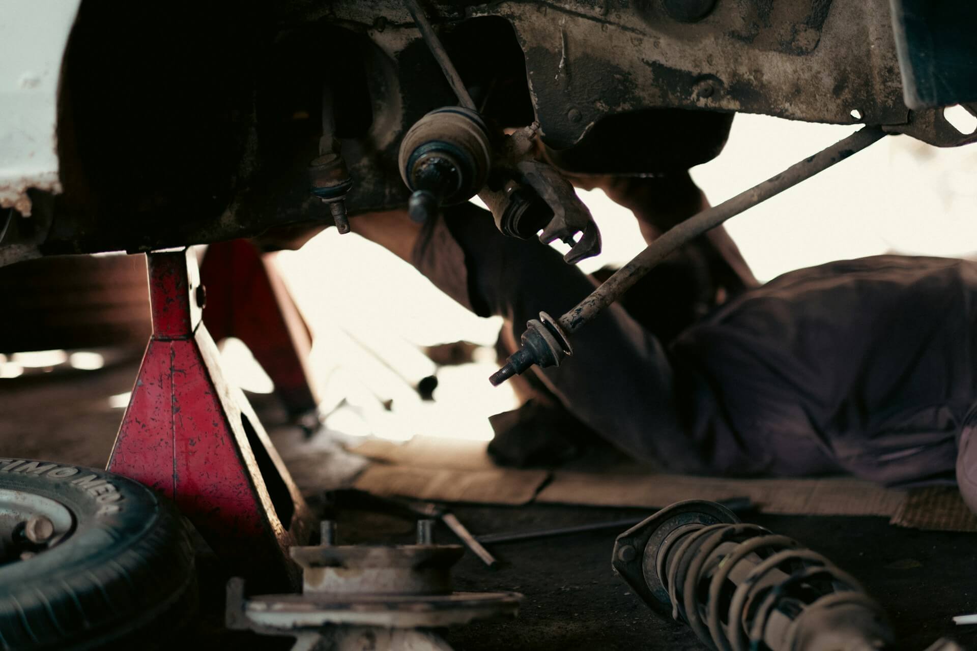 technical inspection of a salvage car